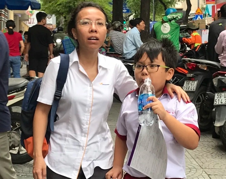 Nóng: TPHCM công bố đề và đáp án khảo sát lớp 6 chuyên Trần Đại Nghĩa - 1 Nóng: TPHCM công bố đề và đáp án khảo sát lớp 6 chuyên Trần Đại Nghĩa - 1