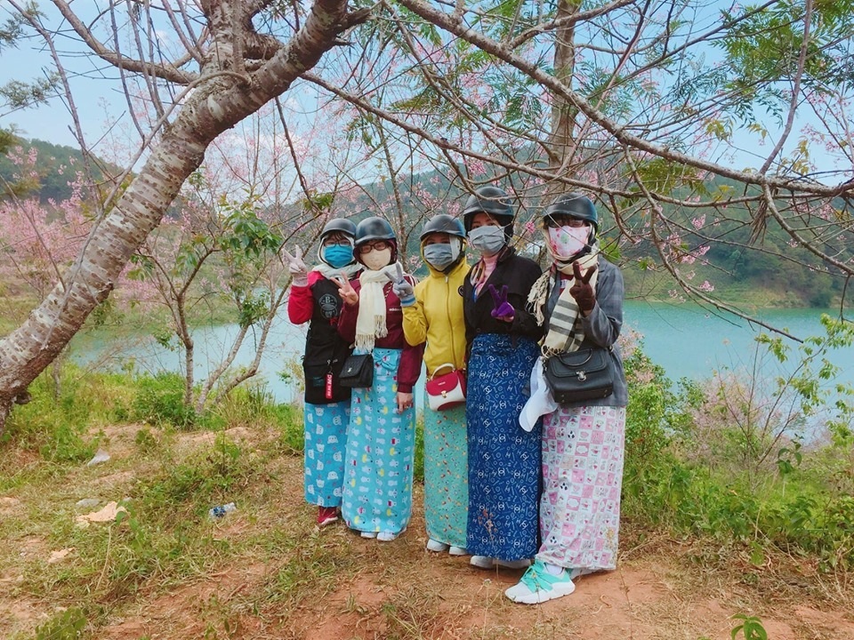 Trào lưu chụp ảnh với áo chống nắng “chuẩn ninja” của phượt thủ - 6 Trào lưu chụp ảnh với áo chống nắng “chuẩn ninja” của phượt thủ - 6