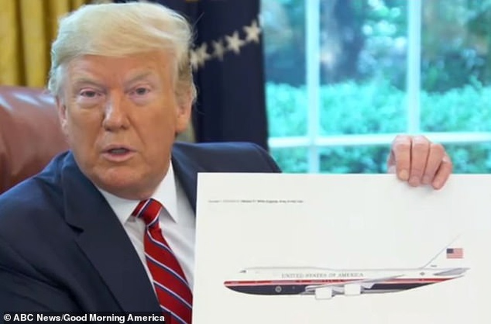 Ông Trump hé lộ diện mạo mới của chuyên cơ ”Không lực Một - 1 Ông Trump hé lộ diện mạo mới của chuyên cơ ”Không lực Một - 1