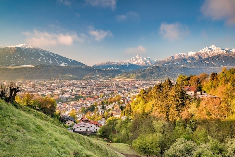 15 thành phố xinh đẹp nhất châu Âu - 9