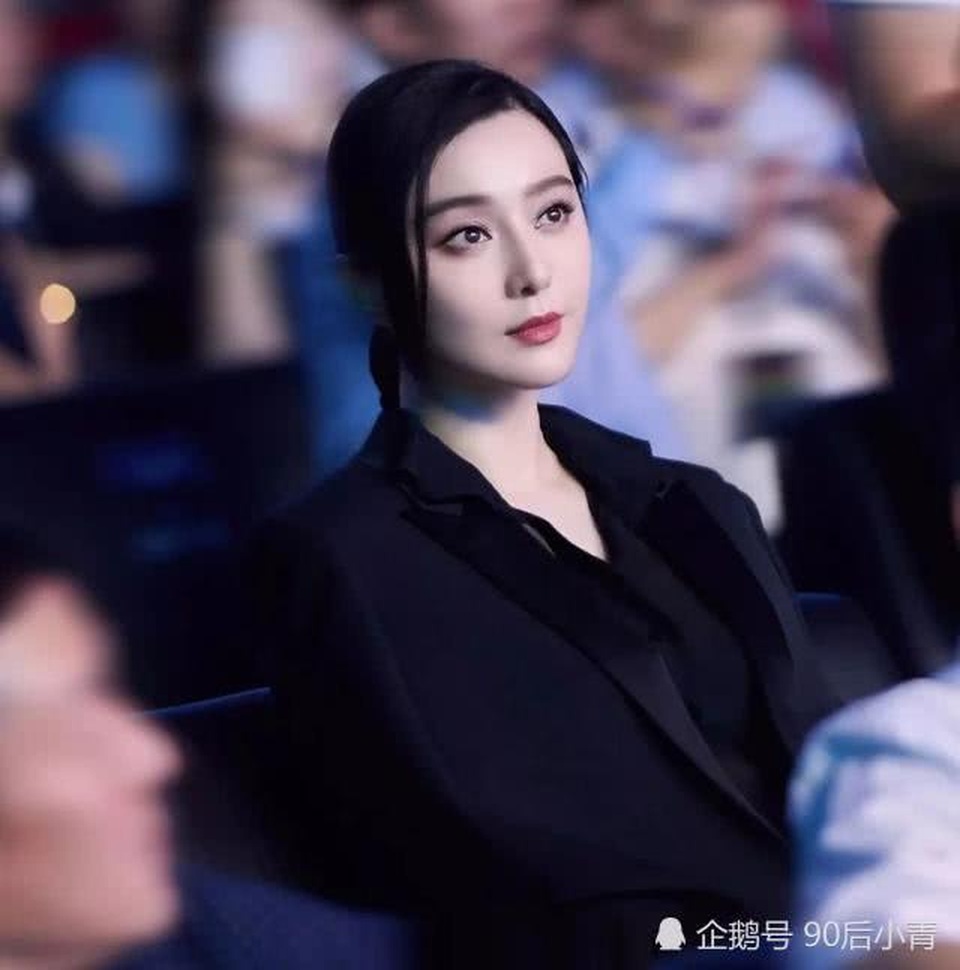 Phạm Băng Băng tăng cường học tiếng Anh chuẩn bị tham gia “bom tấn” Hollywood - 1 Phạm Băng Băng tăng cường học tiếng Anh chuẩn bị tham gia “bom tấn” Hollywood - 1