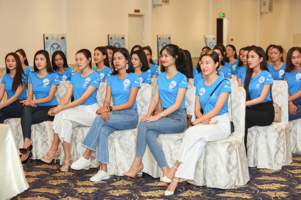 Lộ diện 34 thí sinh lọt vòng chung khảo phía Nam Miss World Việt Nam - 1
