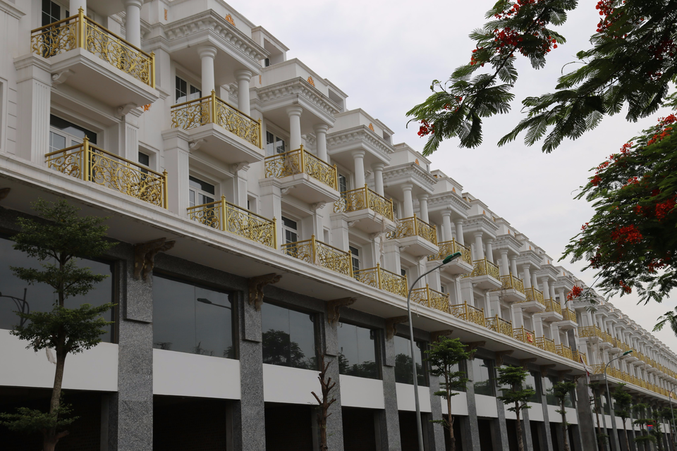 Những yếu tố giúp shophouse Lê Trọng Tấn thu hút nhà đầu tư - 2 Những yếu tố giúp shophouse Lê Trọng Tấn thu hút nhà đầu tư - 2