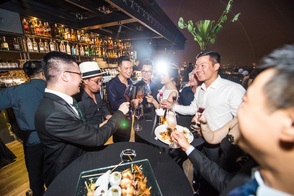 Khám phá Sky Bar tổ chức Event cực chất trong lòng phố cổ - 3 Khám phá Sky Bar tổ chức Event cực chất trong lòng phố cổ - 3