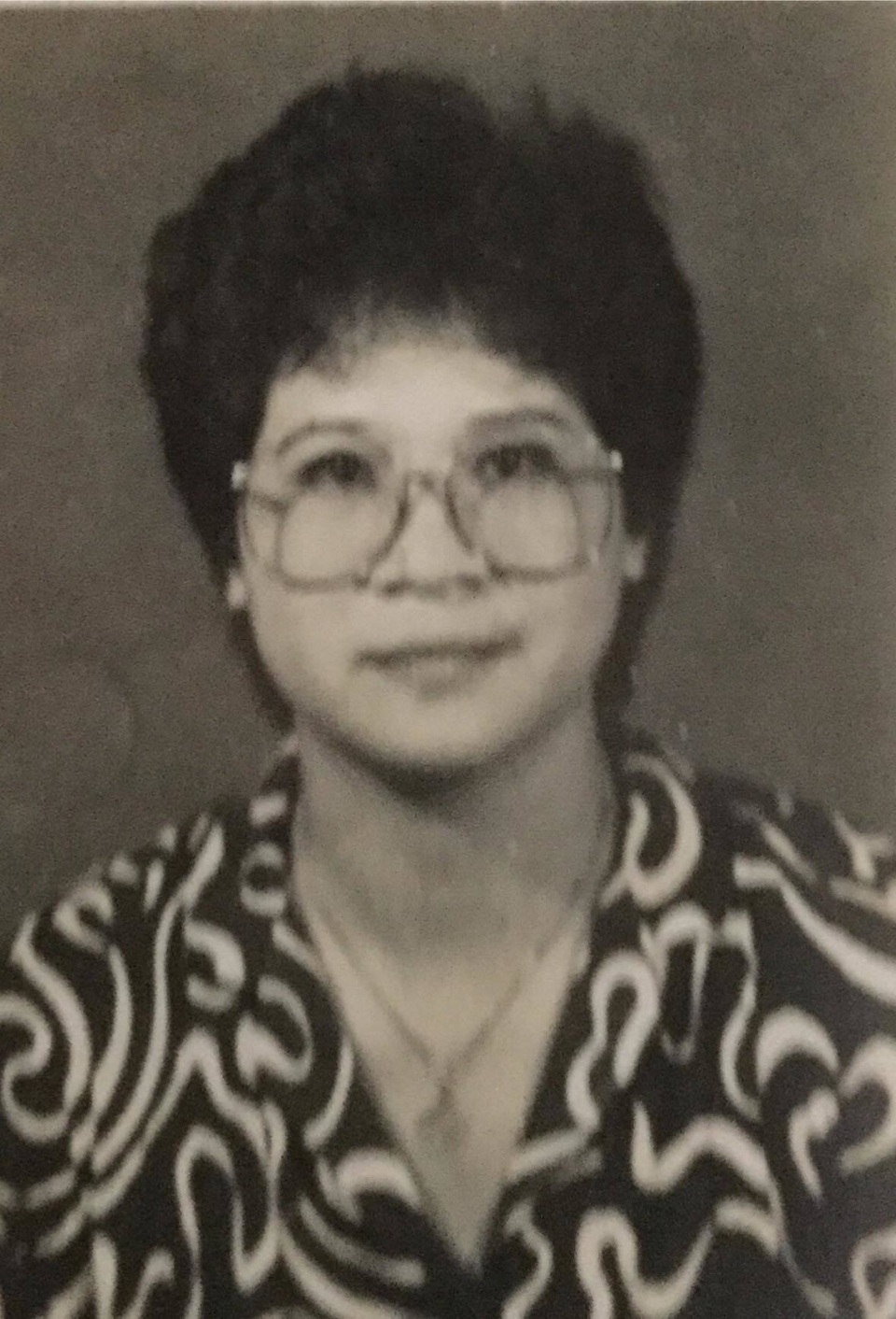 Bất ngờ với nhan sắc xinh đẹp thời thanh xuân “nghịch hơn quỷ” của Minh Vượng - 4 Bất ngờ với nhan sắc xinh đẹp thời thanh xuân “nghịch hơn quỷ” của Minh Vượng - 4