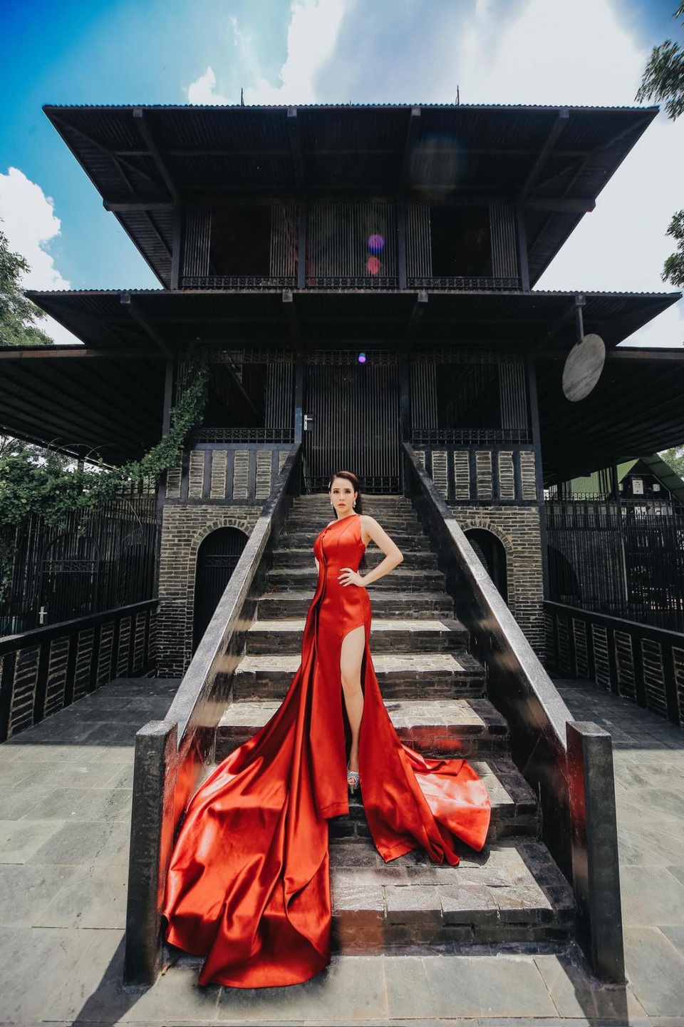 Chùm ảnh nóng bỏng của Minh Thảo sau 1 năm đăng quang Ms International Business 2018 - 4 Chùm ảnh nóng bỏng của Minh Thảo sau 1 năm đăng quang Ms International Business 2018 - 4