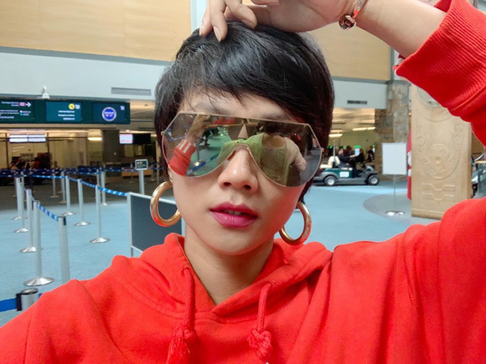 Sự thật khiến Hoa hậu HHen Niê đi... dép tổ ong - 1