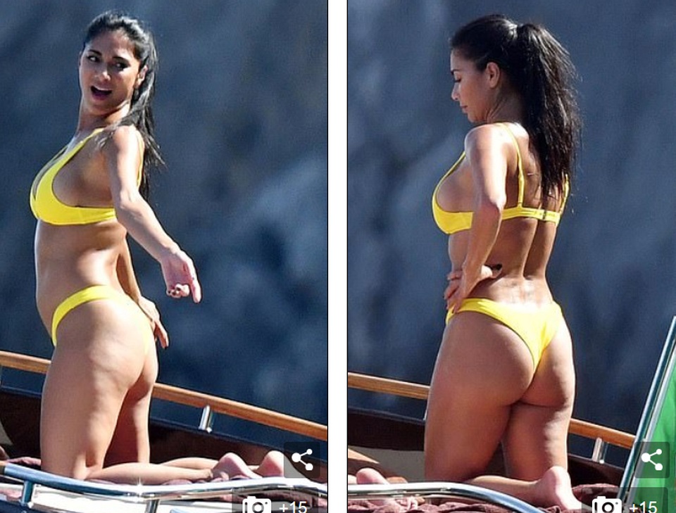 Nicole Scherzinger bốc lửa với bikini vàng - 1 Nicole Scherzinger bốc lửa với bikini vàng - 1