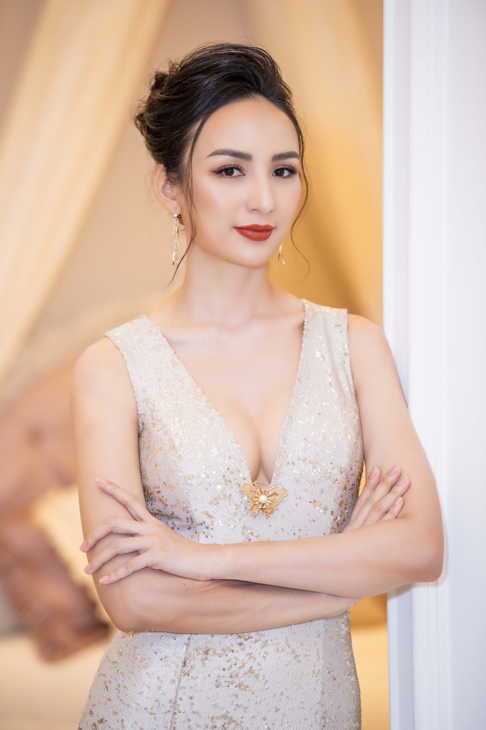 Ngọc Diễm tích cực chạy show trước giờ sang Hàn Quốc - 2