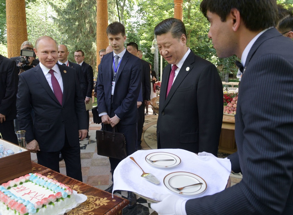 Ông Putin tặng kem cho ông Tập nhân dịp sinh nhật - 2 Ông Putin tặng kem cho ông Tập nhân dịp sinh nhật - 2