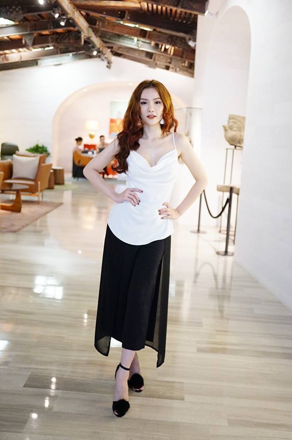 5 sao nữ xinh đẹp, thành công hơn sau hôn nhân đổ vỡ - 15 5 sao nữ xinh đẹp, thành công hơn sau hôn nhân đổ vỡ - 15