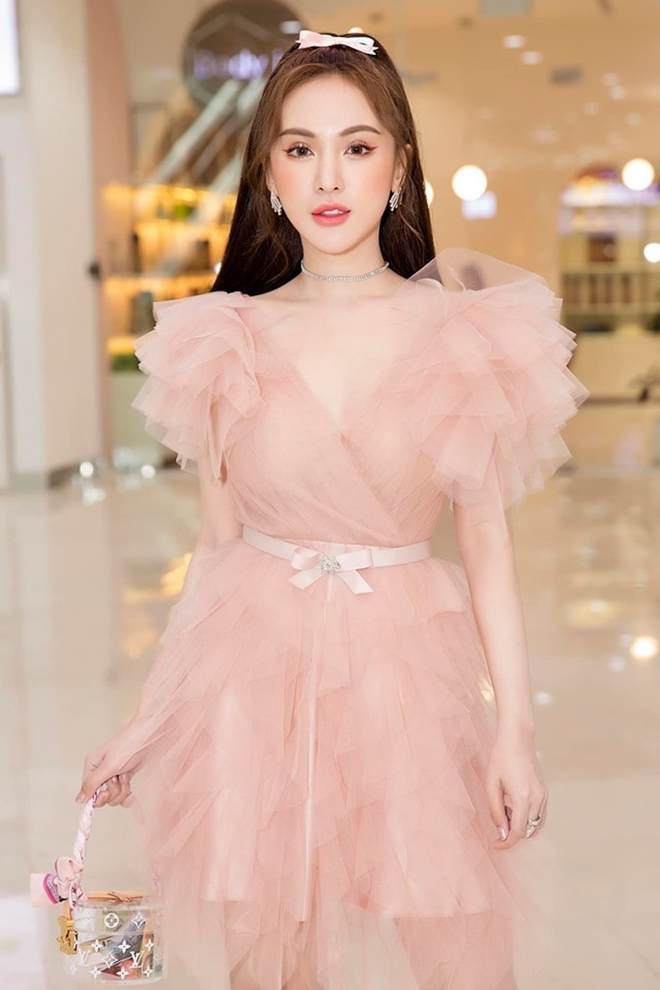 5 sao nữ xinh đẹp, thành công hơn sau hôn nhân đổ vỡ - 14 5 sao nữ xinh đẹp, thành công hơn sau hôn nhân đổ vỡ - 14