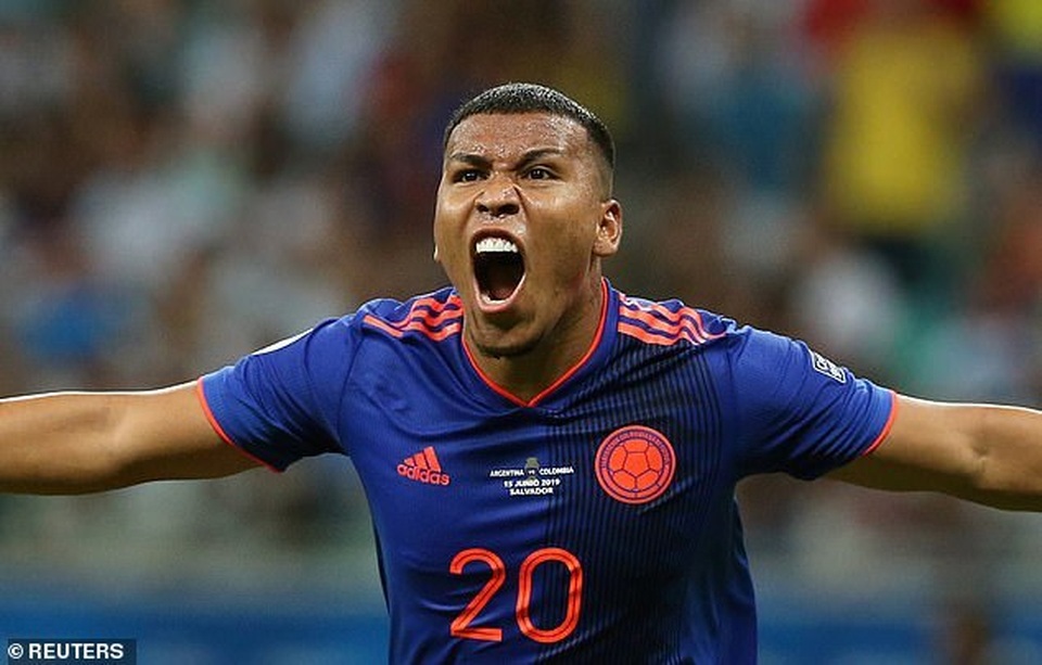 Argentina 0-2 Colombia: Nỗi thất vọng của Messi - 8 Argentina 0-2 Colombia: Nỗi thất vọng của Messi - 8