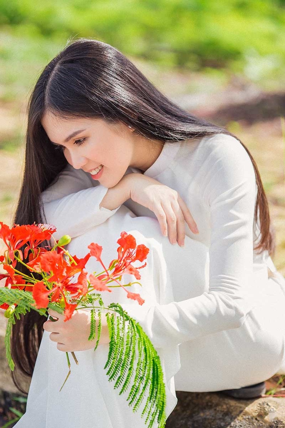 Hot girl bản sao Ngọc Trinh khoe vẻ đẹp tinh khôi áo dài trắng - 3 Hot girl bản sao Ngọc Trinh khoe vẻ đẹp tinh khôi áo dài trắng - 3
