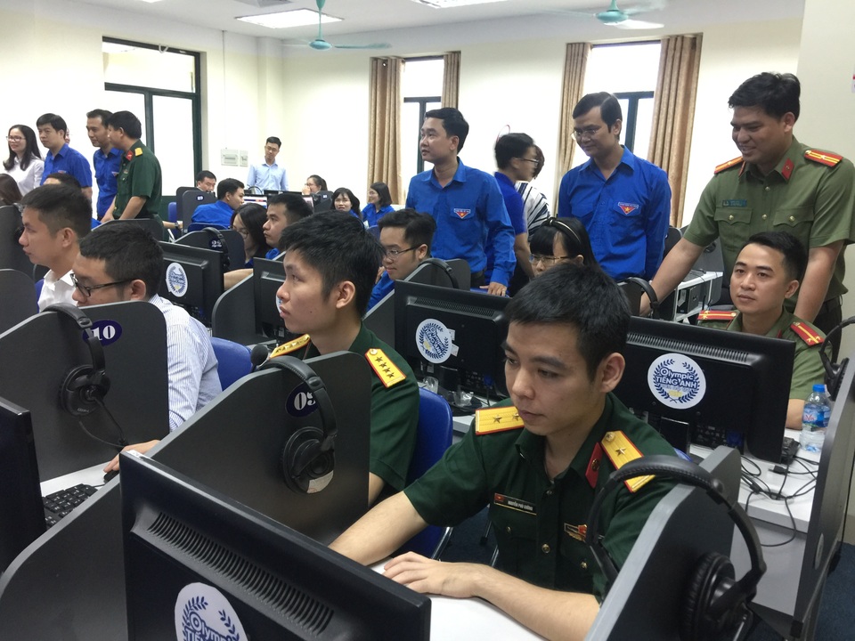 Cán bộ trẻ cả nước hào hứng tham gia cuộc thi Olympic Tiếng Anh lần đầu tổ chức - 1 Cán bộ trẻ cả nước hào hứng tham gia cuộc thi Olympic Tiếng Anh lần đầu tổ chức - 1