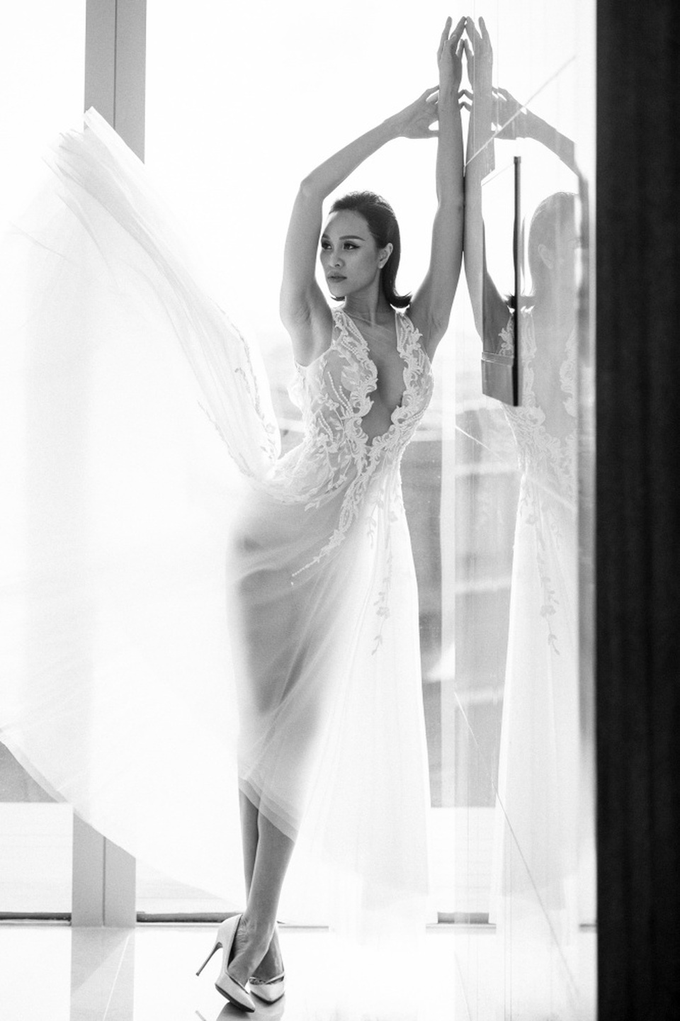 Chồng Tây bật khóc, hứa sẽ yêu thương siêu mẫu Phương Mai đến hết cuộc đời - 13