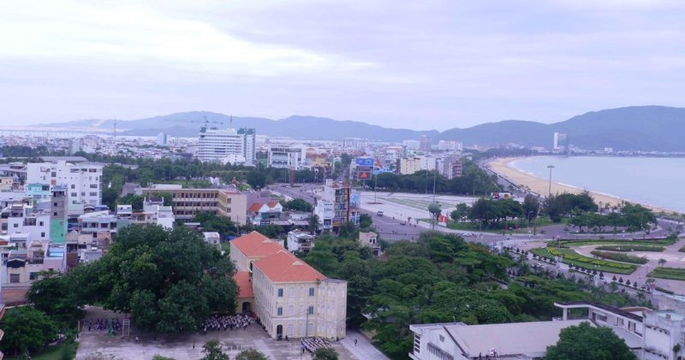 Hôm nay 2/3 thành phố Quy Nhơn mất điện suốt 16 tiếng - 1 Hôm nay 2/3 thành phố Quy Nhơn mất điện suốt 16 tiếng - 1