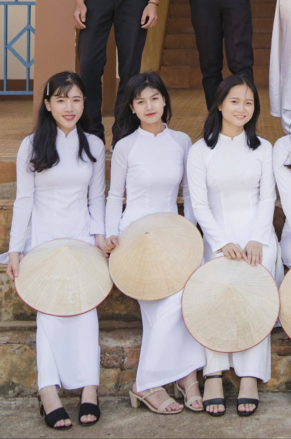 Lớp 12 ở Đắk Lắk toàn nam thanh nữ tú và nhiều tài lẻ - 11 Lớp 12 ở Đắk Lắk toàn nam thanh nữ tú và nhiều tài lẻ - 11