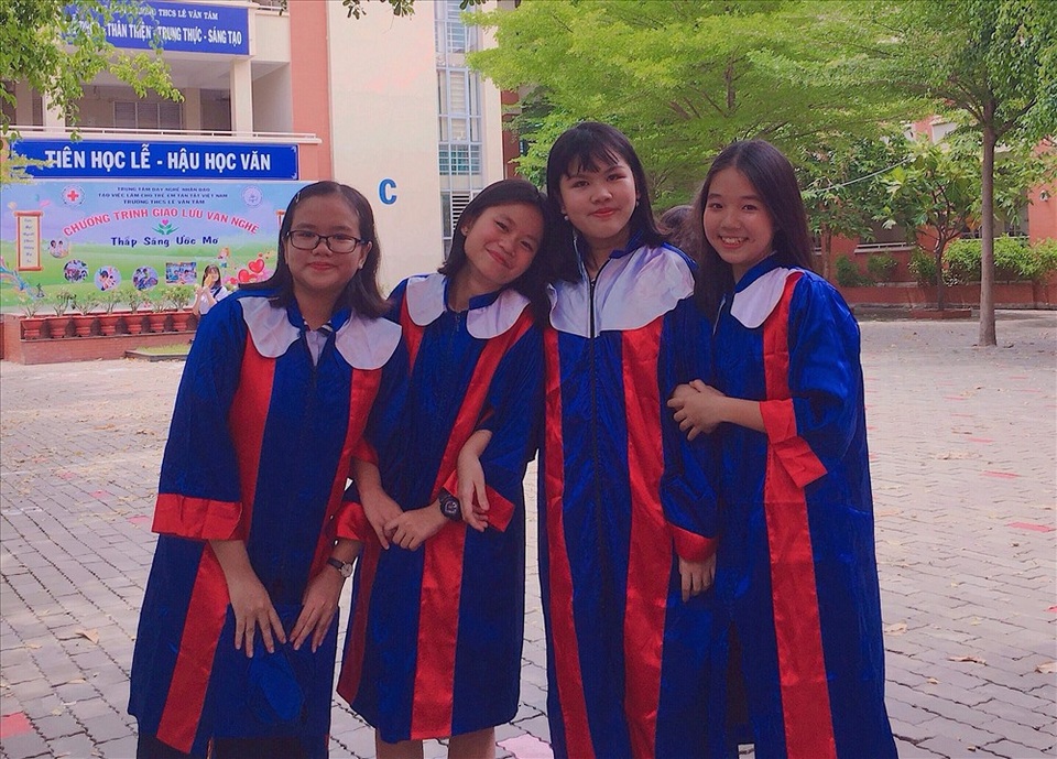 Lá thư của người mẹ gửi thủ khoa lớp 10 trước ngày thi - 3 Lá thư của người mẹ gửi thủ khoa lớp 10 trước ngày thi - 3