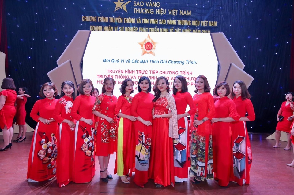 Công ty TNHH Pizu Việt Nam vinh dự nhận giải thưởng lớn của Hội chống hàng giả và bảo vệ thương hiệu Hà Nội - 2 Công ty TNHH Pizu Việt Nam vinh dự nhận giải thưởng lớn của Hội chống hàng giả và bảo vệ thương hiệu Hà Nội - 2