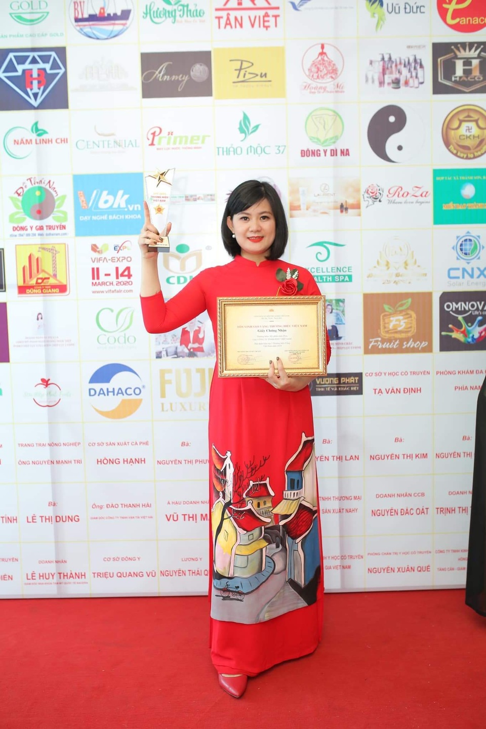 Công ty TNHH Pizu Việt Nam vinh dự nhận giải thưởng lớn của Hội chống hàng giả và bảo vệ thương hiệu Hà Nội - 3 Công ty TNHH Pizu Việt Nam vinh dự nhận giải thưởng lớn của Hội chống hàng giả và bảo vệ thương hiệu Hà Nội - 3