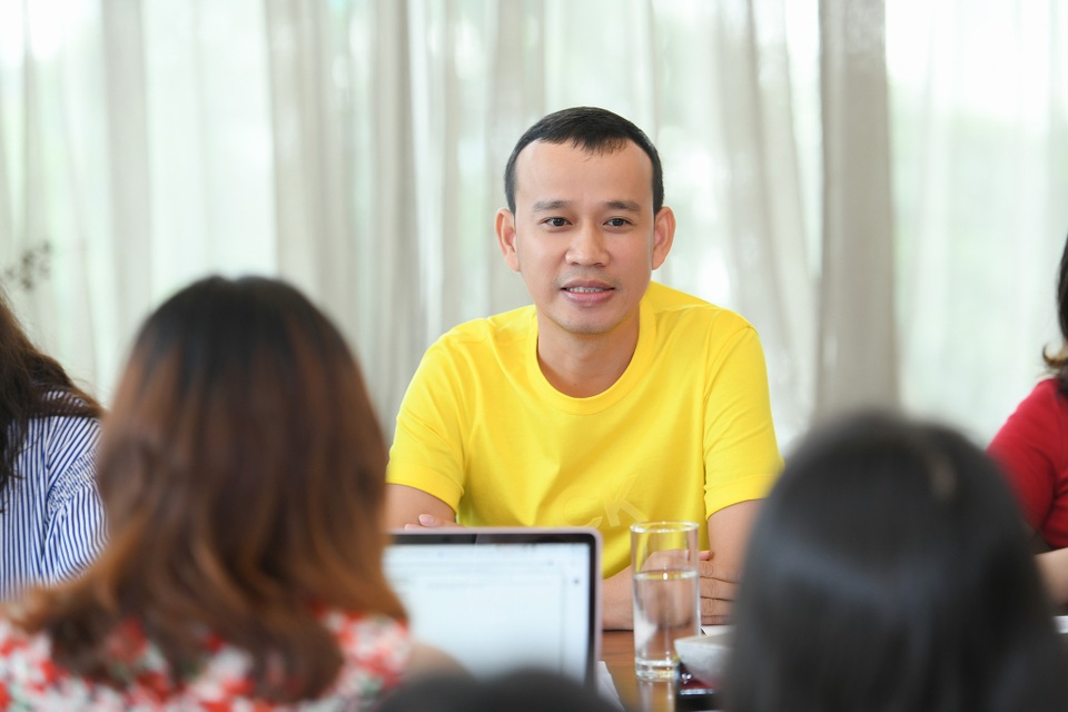 “Trùm Hoa hậu” Phúc Nguyễn tung hợp đồng chứng minh Mâu Thuỷ bịa chuyện, tiết lộ sốc về Phương Khánh - 1 “Trùm Hoa hậu” Phúc Nguyễn tung hợp đồng chứng minh Mâu Thuỷ bịa chuyện, tiết lộ sốc về Phương Khánh - 1