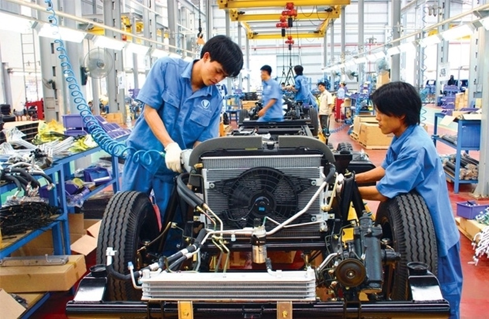 Giá thành ô tô Việt đắt đỏ, vẫn bí lời giải cạnh tranh - 2 Giá thành ô tô Việt đắt đỏ, vẫn bí lời giải cạnh tranh - 2