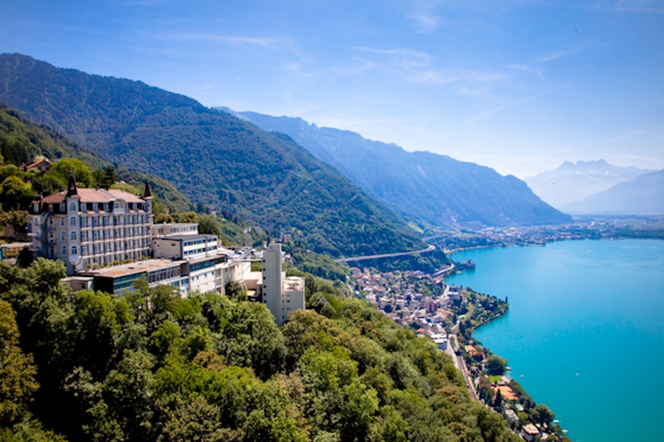 GenZ đang thúc đẩy ngành dịch vụ phát triển như thế nào? - 3 GenZ đang thúc đẩy ngành dịch vụ phát triển như thế nào? - 3