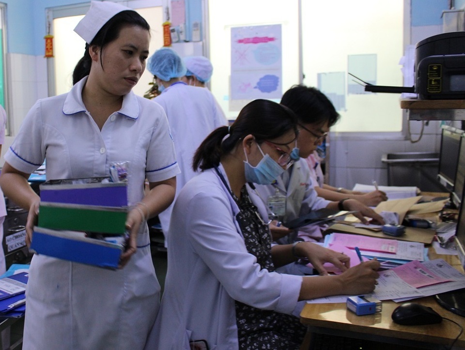 “Phủ sóng” hồ sơ sức khỏe điện tử cho toàn dân - 3 “Phủ sóng” hồ sơ sức khỏe điện tử cho toàn dân - 3