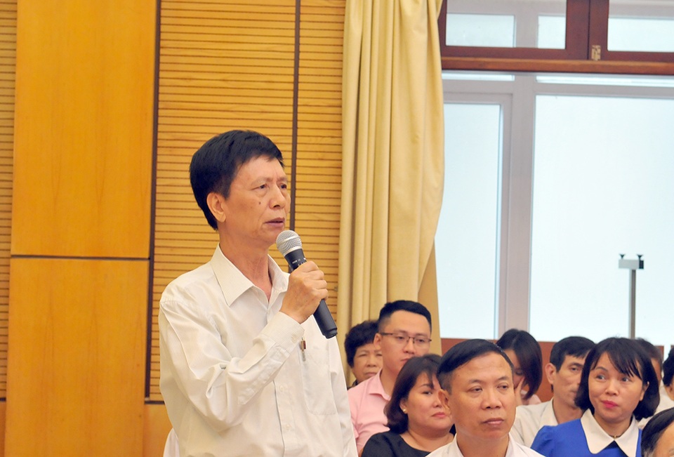 Chủ tịch Hà Nội: “Chủ đầu tư toà nhà 8B Lê Trực rất cùn!” - 1 Chủ tịch Hà Nội: “Chủ đầu tư toà nhà 8B Lê Trực rất cùn!” - 1
