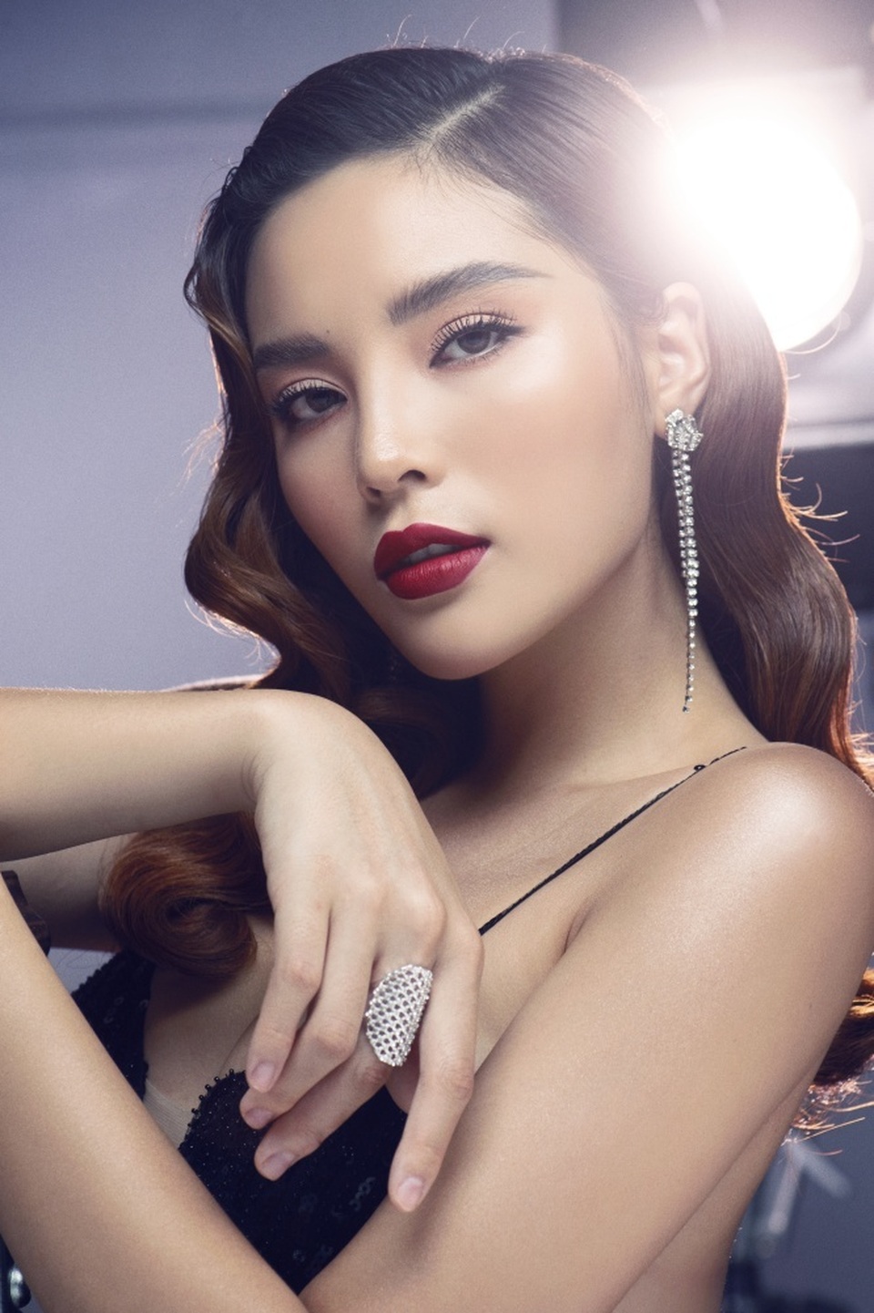 Bị dìm hàng, Hoa hậu Kỳ Duyên đập tan tin đồn phát tướng mất kiểm soát - 13 Bị dìm hàng, Hoa hậu Kỳ Duyên đập tan tin đồn phát tướng mất kiểm soát - 13