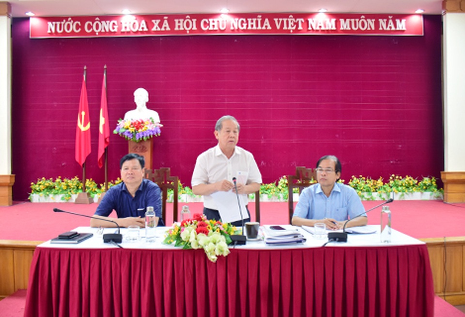Chủ tịch tỉnh Thừa Thiên Huế: Tạo điều kiện tốt nhất cho thí sinh thi THPT quốc gia - 1 Chủ tịch tỉnh Thừa Thiên Huế: Tạo điều kiện tốt nhất cho thí sinh thi THPT quốc gia - 1