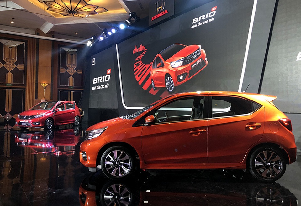Nóng bỏng phân khúc xe đô thị: Honda Brio chính thức ra mắt, giá từ 418 triệu đồng - 3 Nóng bỏng phân khúc xe đô thị: Honda Brio chính thức ra mắt, giá từ 418 triệu đồng - 3