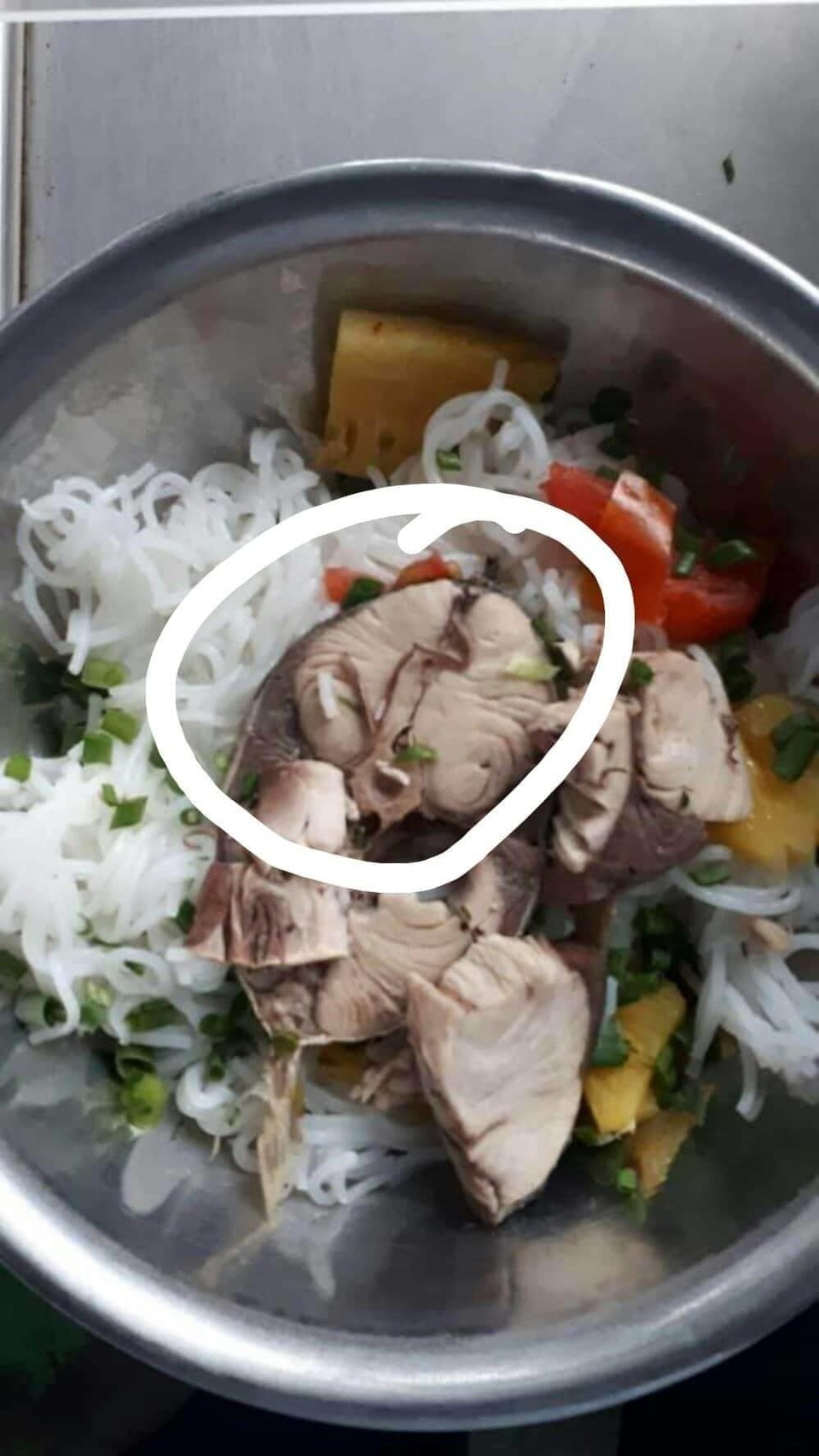Kiểm tra công ty cung cấp suất ăn cho công nhân nghi có sán trong tô bún cá - 2 Kiểm tra công ty cung cấp suất ăn cho công nhân nghi có sán trong tô bún cá - 2