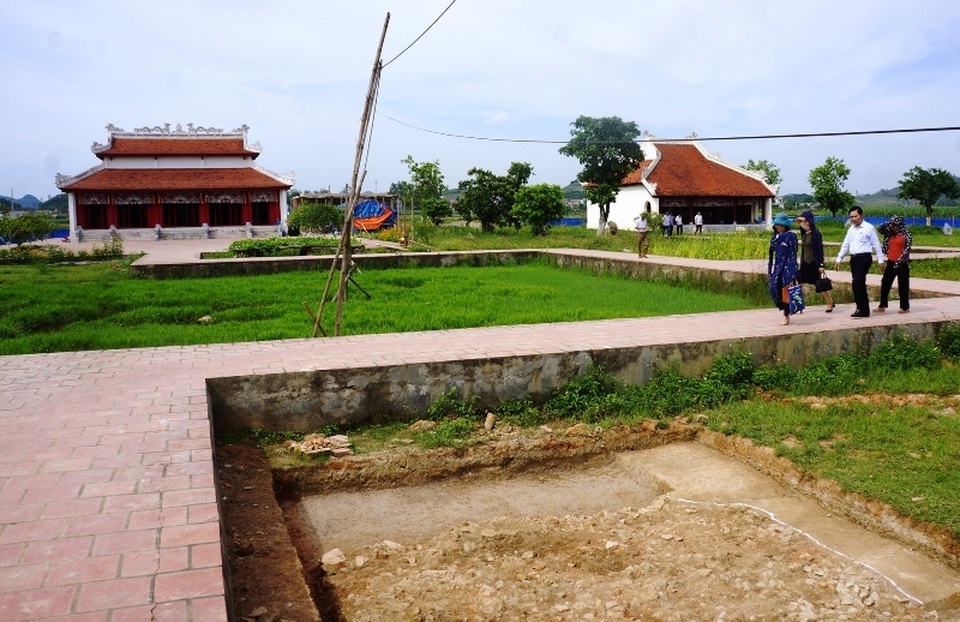 Đầu tư gần 500 tỷ đồng tôn tạo lăng miếu Triệu Tường - 3 Đầu tư gần 500 tỷ đồng tôn tạo lăng miếu Triệu Tường - 3