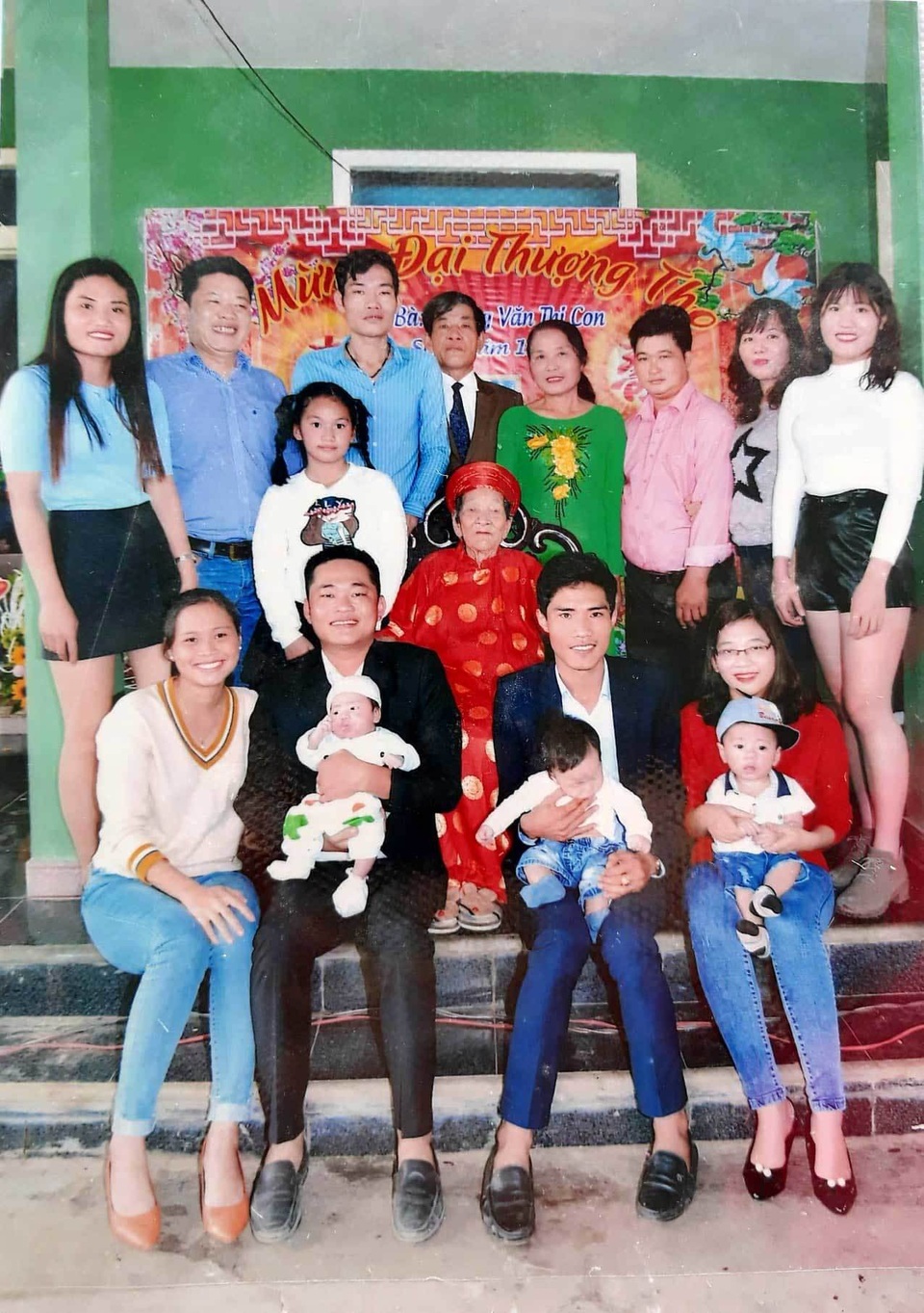 Cụ bà Quảng Trị 102 tuổi có 12 người con, 176 cháu nội ngoại - 3