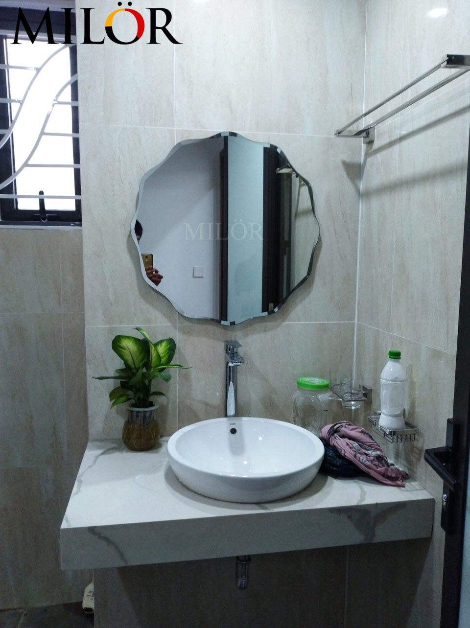 3 phong cách trang trí nội thất với gương nghệ thuật không thể bỏ qua trong năm 2019 - 8 3 phong cách trang trí nội thất với gương nghệ thuật không thể bỏ qua trong năm 2019 - 8