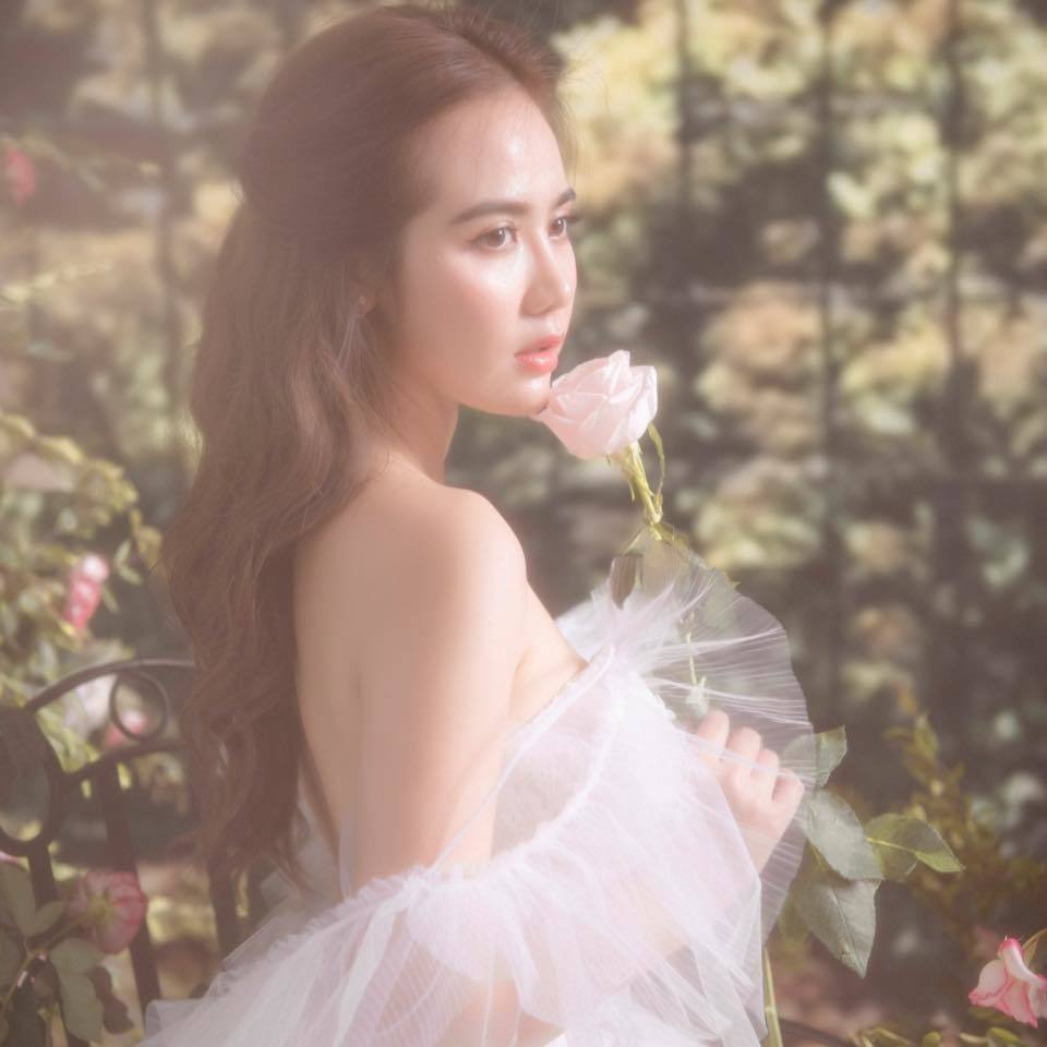 3 hot girl đời đầu từng là biểu tượng nhan sắc nhưng lận đận tình duyên - 2 3 hot girl đời đầu từng là biểu tượng nhan sắc nhưng lận đận tình duyên - 2