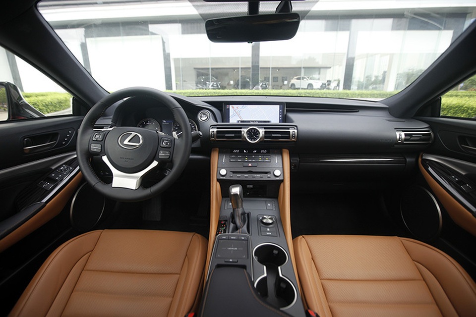 Lexus RC 2019 - Khi người Nhật làm xe thể thao hạng sang - 12 Lexus RC 2019 - Khi người Nhật làm xe thể thao hạng sang - 12