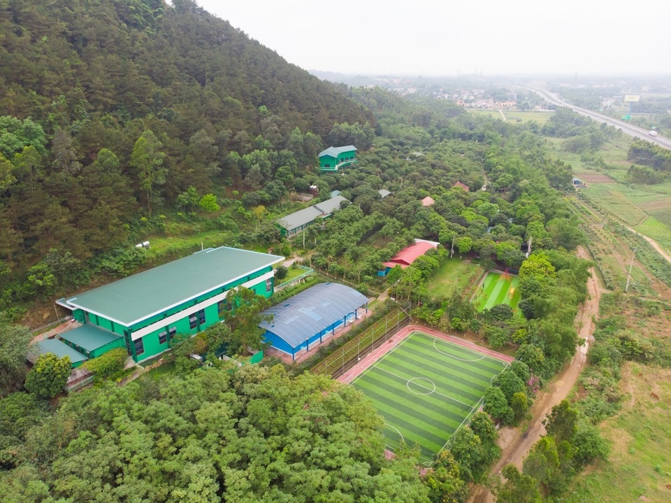 Học trường Nguyễn Bỉnh Khiêm là để học làm người, học sống hạnh phúc - 2 Học trường Nguyễn Bỉnh Khiêm là để học làm người, học sống hạnh phúc - 2