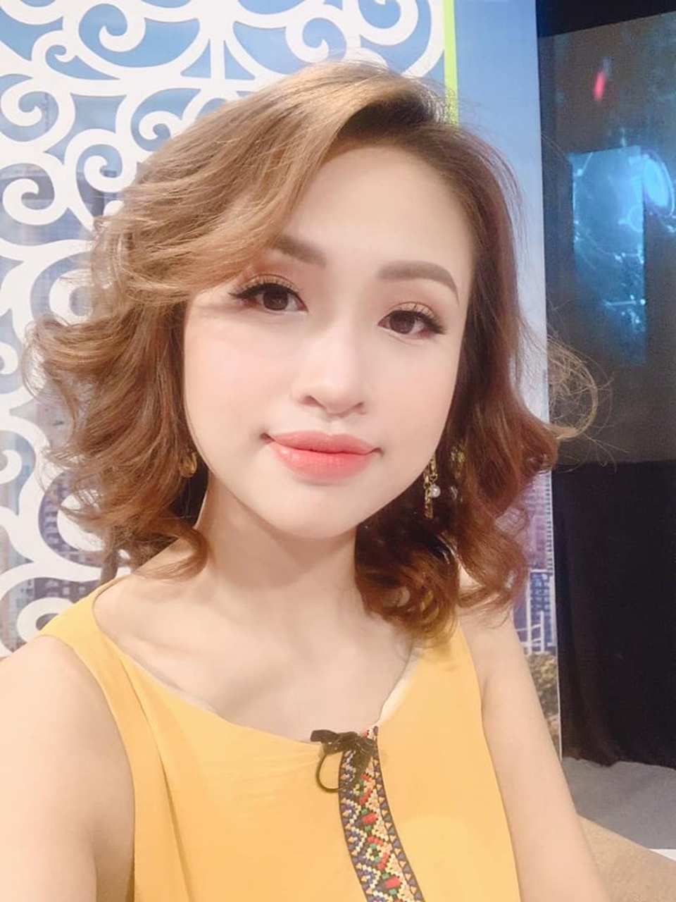 3 hot girl đời đầu từng là biểu tượng nhan sắc nhưng lận đận tình duyên - 12 3 hot girl đời đầu từng là biểu tượng nhan sắc nhưng lận đận tình duyên - 12