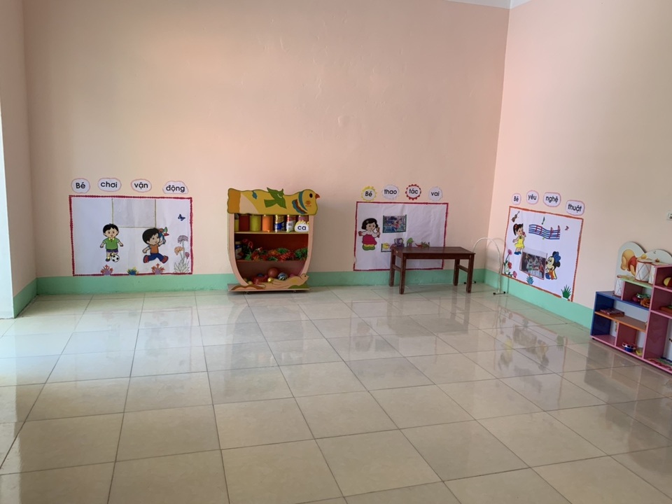 Phòng học Dân trí thứ 24 ra đời, tiếp tục nâng cánh ước mơ trẻ em vùng sâu, vùng xa - 20 Phòng học Dân trí thứ 24 ra đời, tiếp tục nâng cánh ước mơ trẻ em vùng sâu, vùng xa - 20