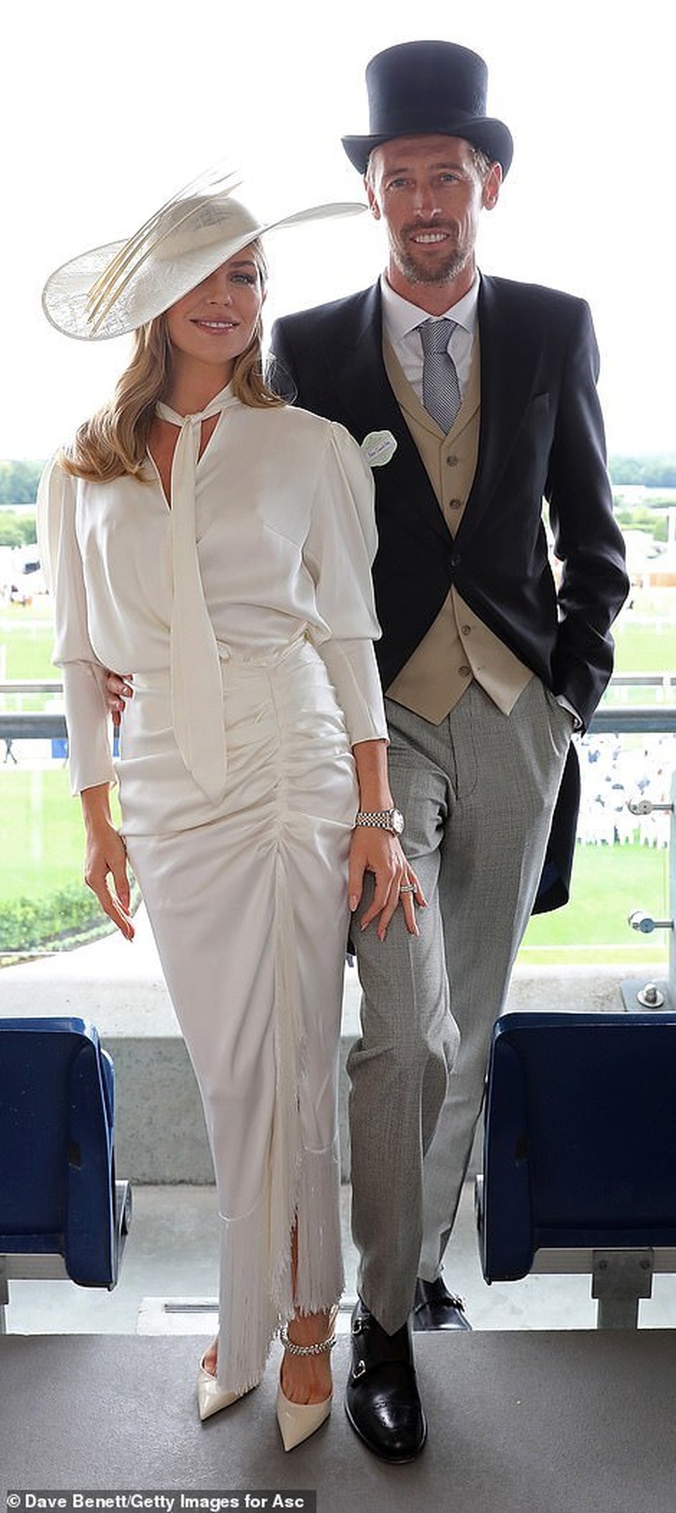 Abbey Clancy thon thả đáng kinh ngạc sau khi sinh con thứ 4 - 9 Abbey Clancy thon thả đáng kinh ngạc sau khi sinh con thứ 4 - 9