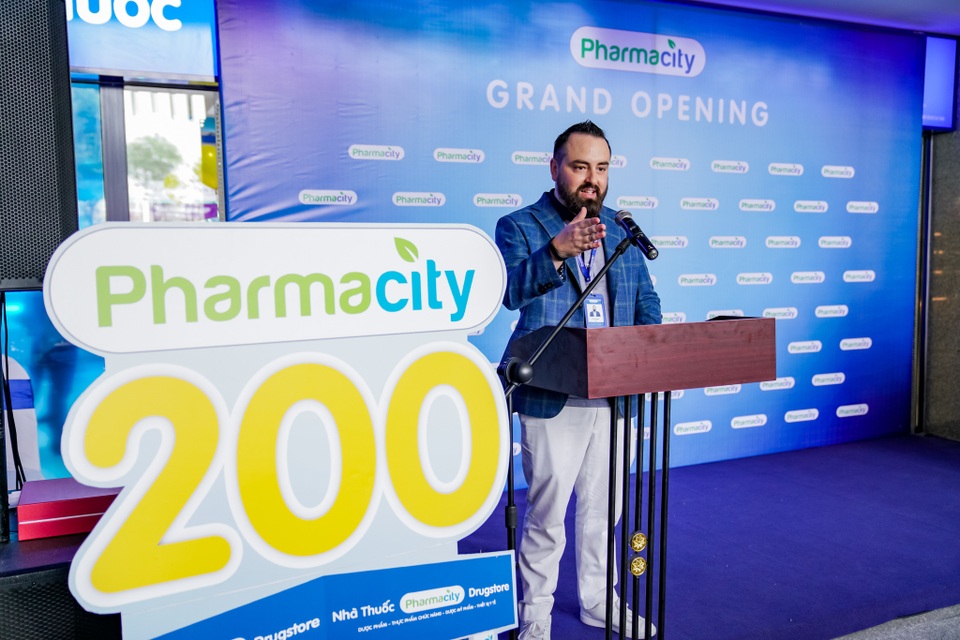 CEO Pharmacity Chris Blank: “Chúng tôi theo đuổi sự hài lòng của khách hàng” - 2 CEO Pharmacity Chris Blank: “Chúng tôi theo đuổi sự hài lòng của khách hàng” - 2