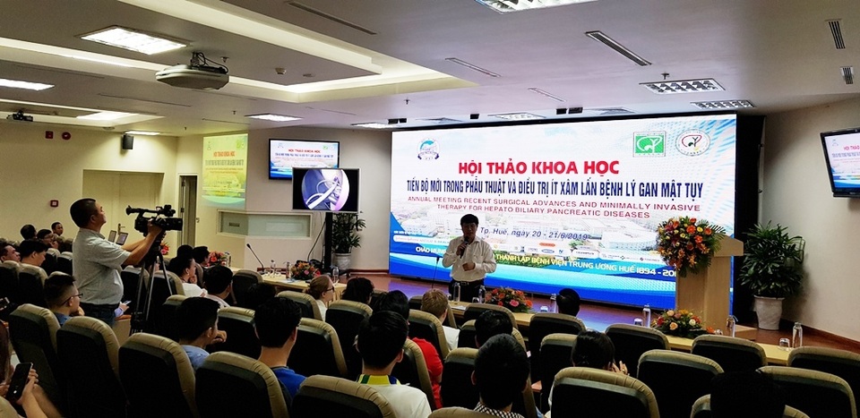 Công bố nhiều tiến bộ mới trong phẫu thuật, điều trị ít xâm lấn Gan mật tụy - 6 Công bố nhiều tiến bộ mới trong phẫu thuật, điều trị ít xâm lấn Gan mật tụy - 6