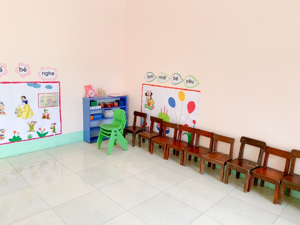 Phòng học Dân trí thứ 24 ra đời, tiếp tục nâng cánh ước mơ trẻ em vùng sâu, vùng xa - 18 Phòng học Dân trí thứ 24 ra đời, tiếp tục nâng cánh ước mơ trẻ em vùng sâu, vùng xa - 18
