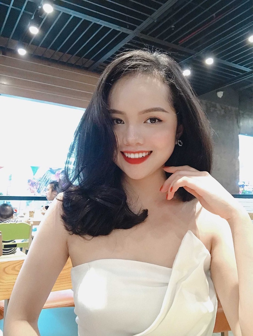 Thiếu nữ Pleiku xinh đẹp có cái tên đảm bảo ít đụng hàng - 10 Thiếu nữ Pleiku xinh đẹp có cái tên đảm bảo ít đụng hàng - 10