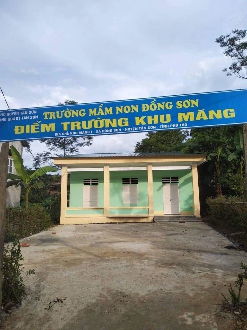 Phòng học Dân trí thứ 24 ra đời, tiếp tục nâng cánh ước mơ trẻ em vùng sâu, vùng xa - 5 Phòng học Dân trí thứ 24 ra đời, tiếp tục nâng cánh ước mơ trẻ em vùng sâu, vùng xa - 5