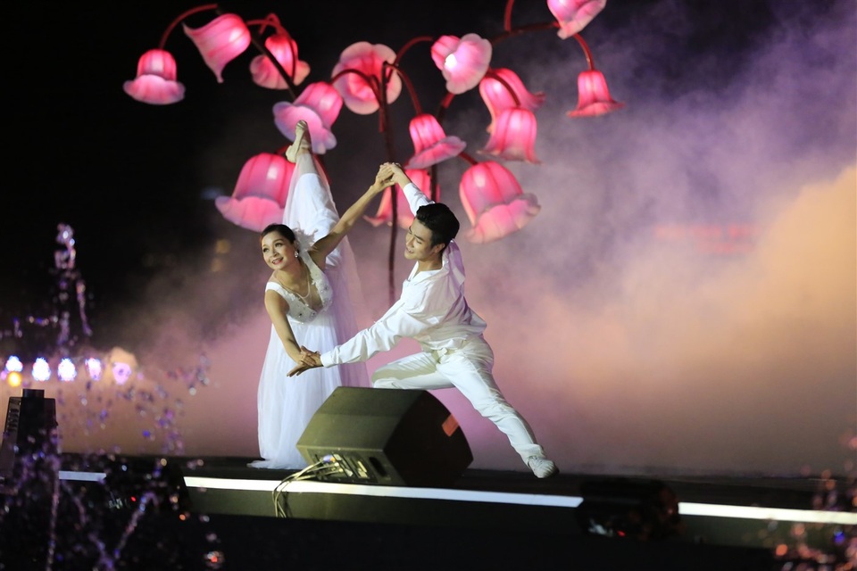 Lễ hội pháo hoa quốc tế Đà Nẵng: khơi nguồn cảm xúc bất tận - 5 Lễ hội pháo hoa quốc tế Đà Nẵng: khơi nguồn cảm xúc bất tận - 5