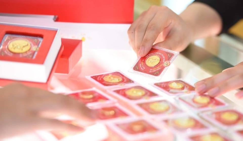 Giá vàng tăng phi mã, vọt qua mốc 39 triệu đồng mỗi lượng - 1 Giá vàng tăng phi mã, vọt qua mốc 39 triệu đồng mỗi lượng - 1